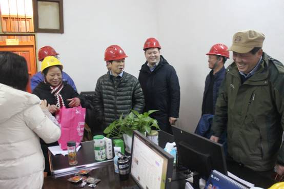 Z:\陽(yáng)惠\網(wǎng)站信息\網(wǎng)站用相片\2019年春節(jié)開(kāi)張\IMG_3663.JPG